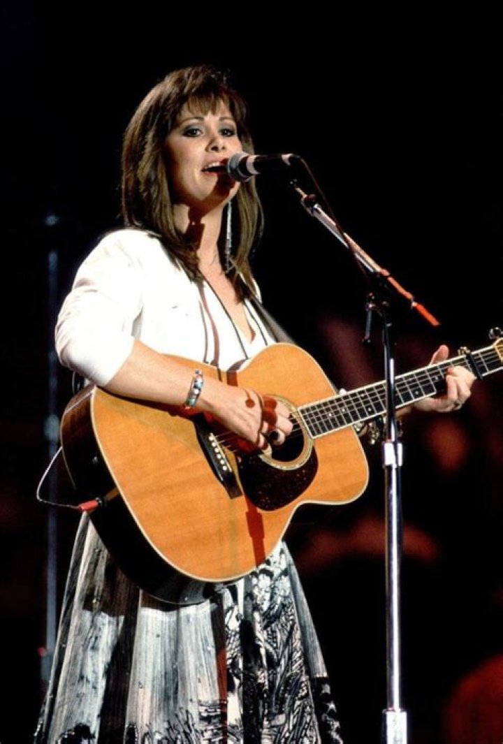 Discover The Remarkable Women Of 90s Country Music