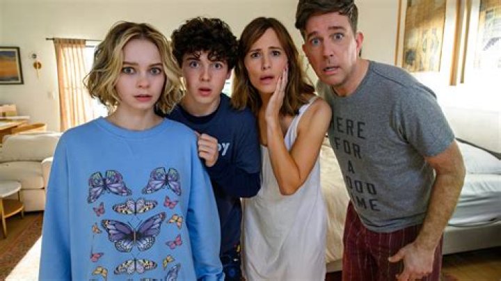 Discover The Secrets Behind Lori Loughlin's Enchanting Bra Size