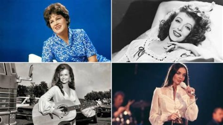 Exploring Female Country Singers Of The 1970s