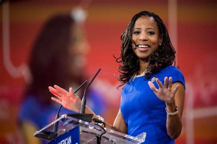 Is The Will And Mia Love Story Over? Uncover The Truth And Insights