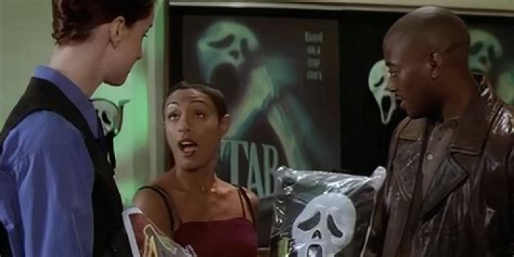 Tori Spelling's Scream 2 Cameo & The "Stab" Movie: A Meta Take