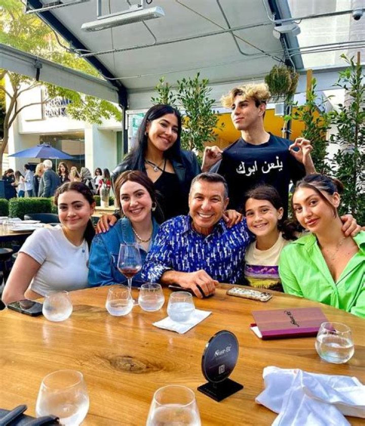 Uncover Darren Robinson's Net Worth: Surprising Wealth Revealed