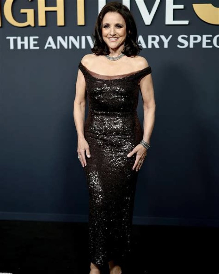 Uncover Julia Lee Dreyfus's Net Worth: Secrets And Surprises Unveiled