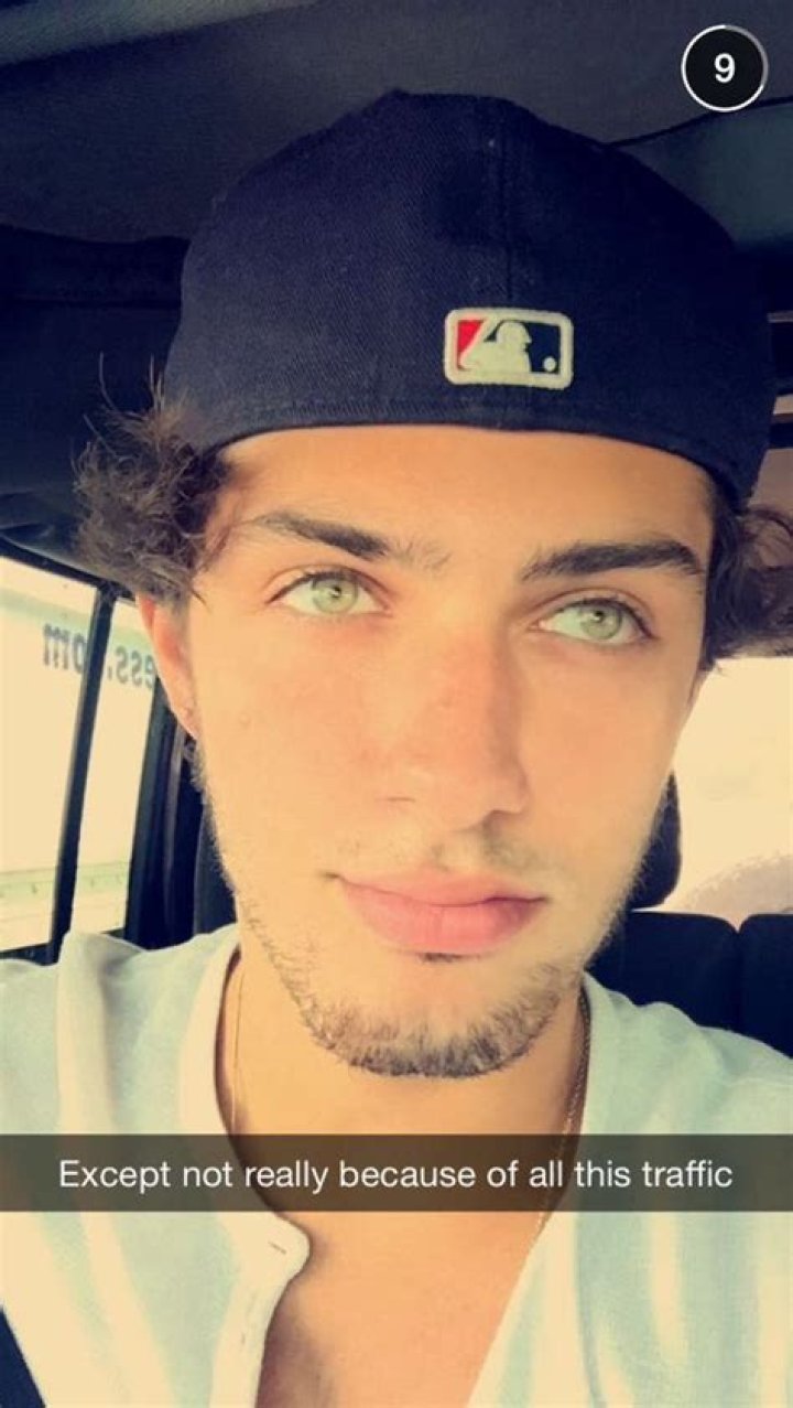 Unlock The Secrets Of "Cute Guys Snapchat": Discover Unseen Treasures