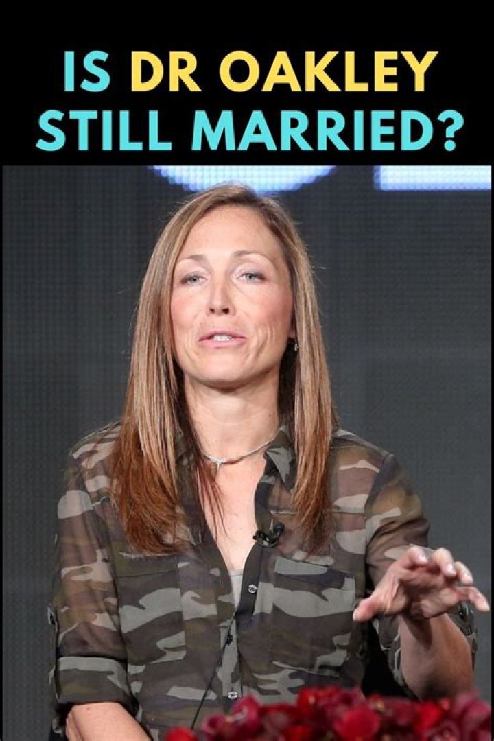 Unveiling The Intimate Details Of Dr. Michelle Oakley's Daughter's Wedding